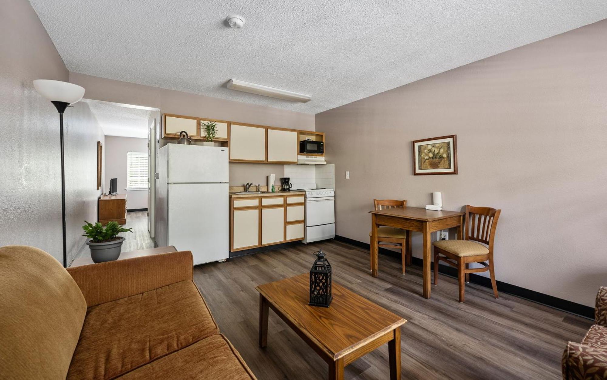 Affordable Suites 格林维尔 外观 照片
